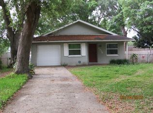 2836 Pine Tree Ave, Largo, FL 33771