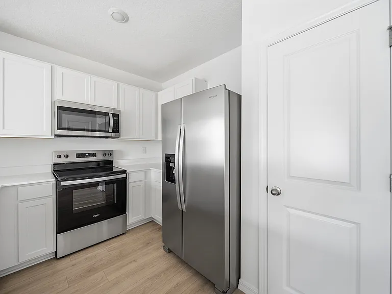 32526 Midsummer Night Ln — Photo 6
