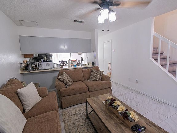 5th image of 1032 McKinley St APT B