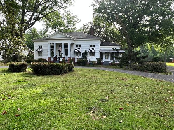 311 N Main St