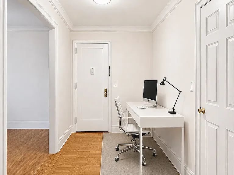 425 Riverside Dr #8F — Photo 5