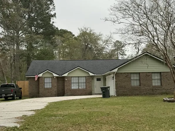 380 S Gum St, Kingsland, GA 31548