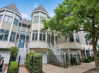 3344 N Racine Ave, Chicago, IL 60657