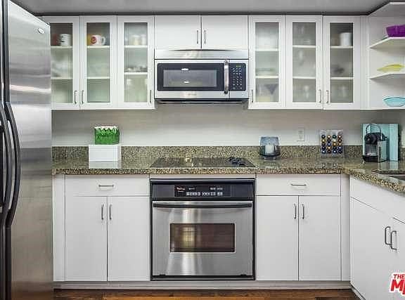 2nd image of 13700 Marina Pointe Dr Unit 810
