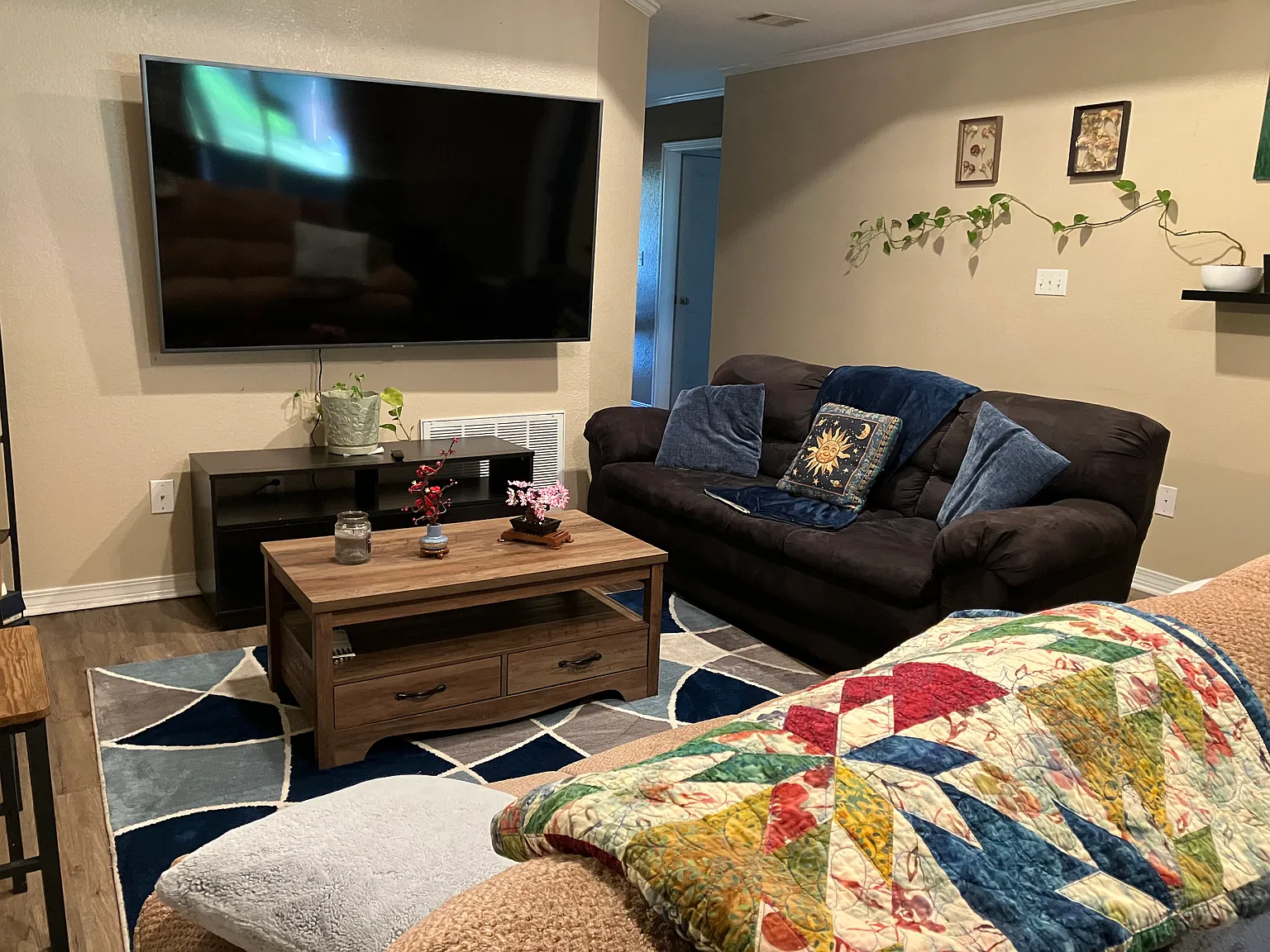 3 bed, 1282 sqft, $2,500 — Photo 4