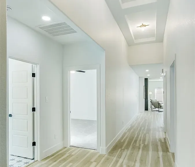 4015 Odessa St — Photo 7