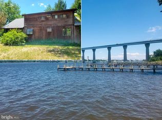 24043 N Patuxent Beach Rd, California, MD 20619