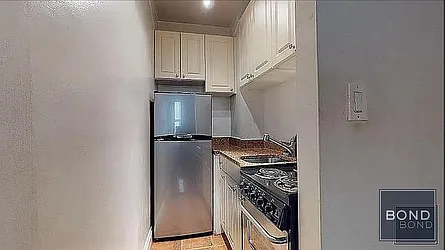 Rented by Bond New York