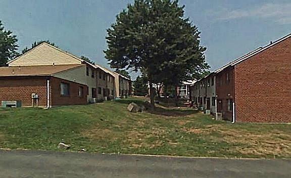 4th image of 1114 Andrea Ct