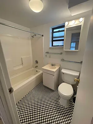 Rented by Best Apartments North Inc | media 22