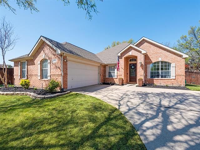 1st image of 5701 Northcrest Dr