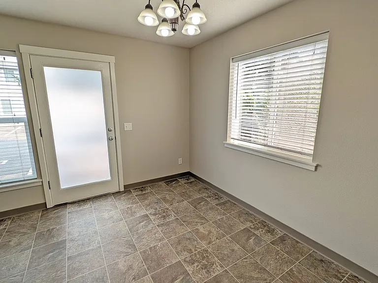 2825 Pacific Ave #I — Photo 6