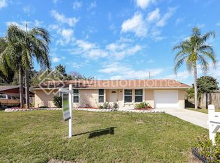 4947 Live Oak Dr, Sarasota, FL 34232