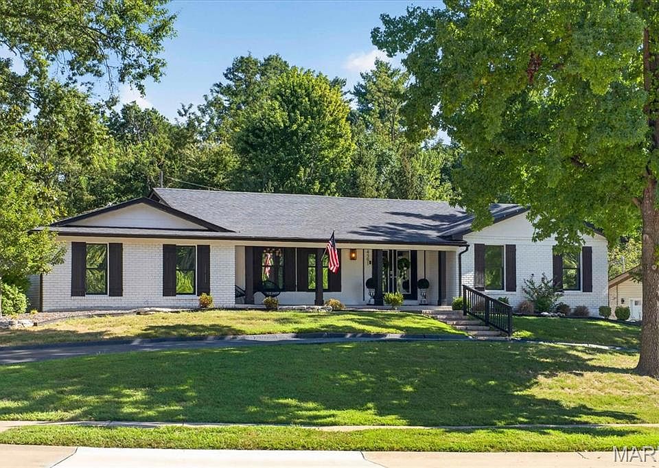 1st image of 14391 Ladue Rd