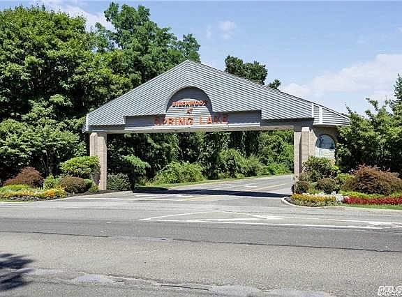 4th image of 619 Spring Lake Drive