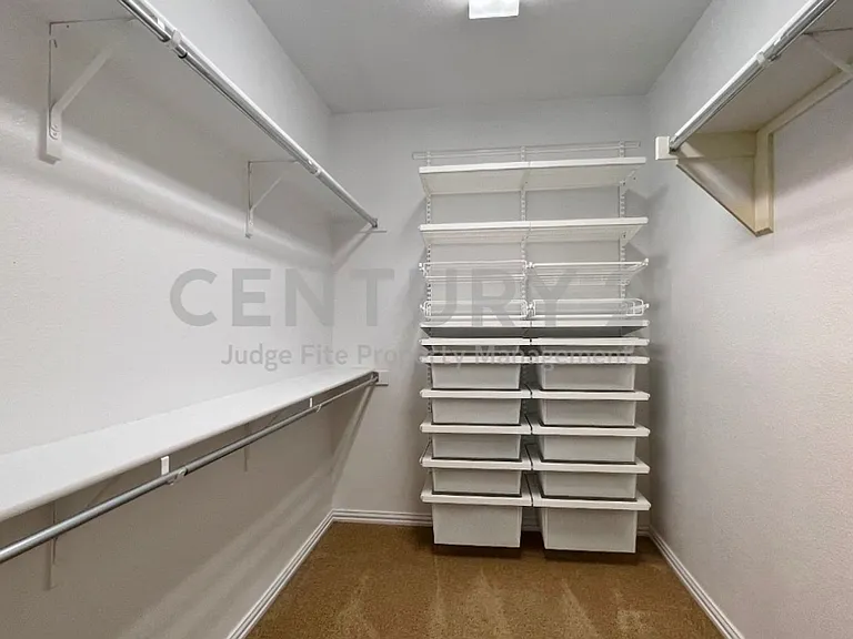 2500 Rockbrook Dr #40 — Photo 17