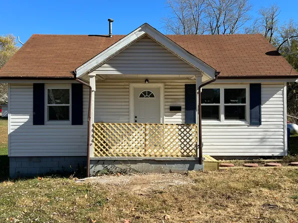 1404 S Jackson Street, Salem, MO 65560