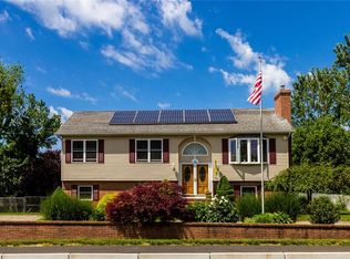 59 Pippin Orchard Rd, Cranston, RI 02921