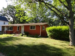 1002 6th Ave E, Menomonie, WI 54751