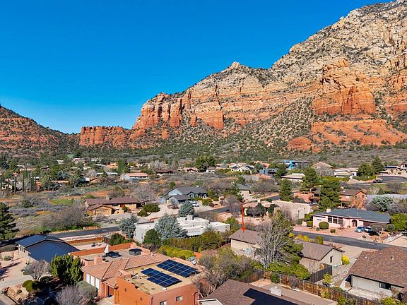 2nd image of 2345 Lariat Rd