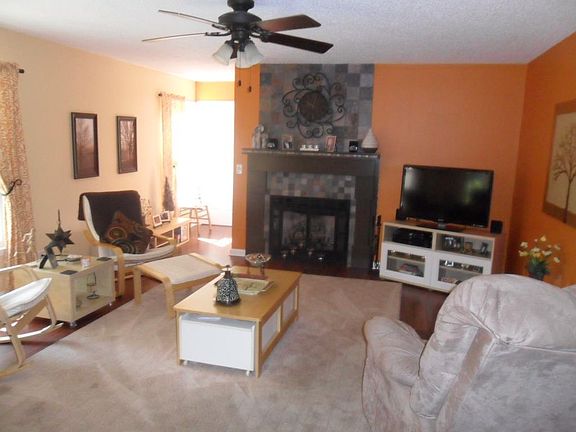 2nd image of 3171 Winfield Ct