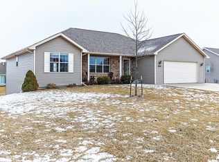2832 Yellow Jasmine Way, Suamico, WI 54173