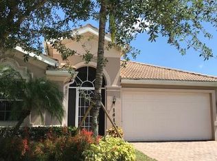 14108 Mirror Ct, Naples, FL 34114