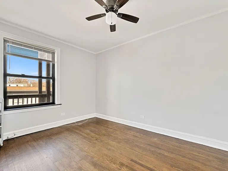 7828 S. Drexel Ave — Photo 13