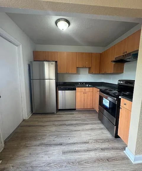 4844 NW 9th Dr #4844 — Photo 7
