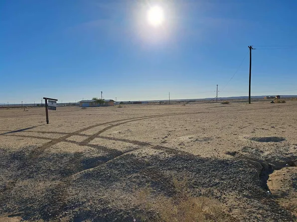 1213 Marshall Ave, Thermal, CA 92274