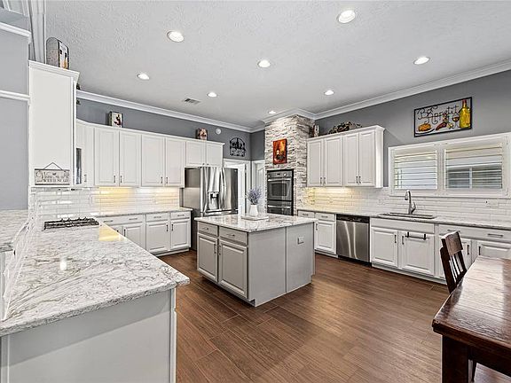5th image of 2311 Sonora Dr
