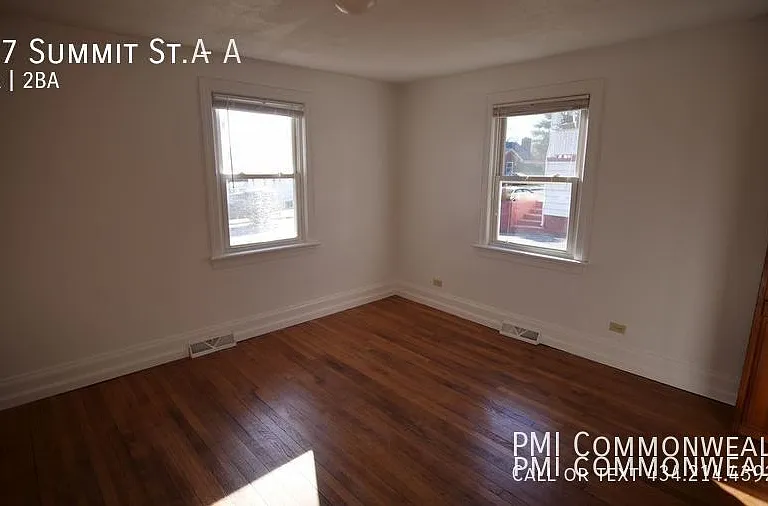 107 Summit St #A — Photo 11