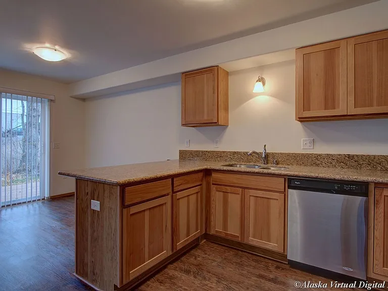 1600-1650 E Kinzi Cir — Photo 28