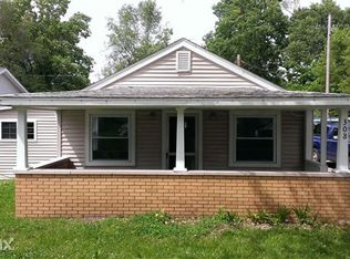 308 Greenview Dr, Urbana, IL 61801