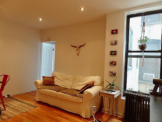 4th image of 100 Hart St #3C