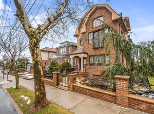 7923 11th Ave, Brooklyn, NY 11228