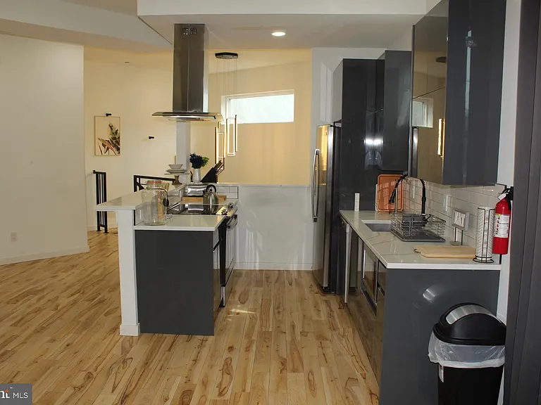 3017 Ridge Ave #A — Photo 11