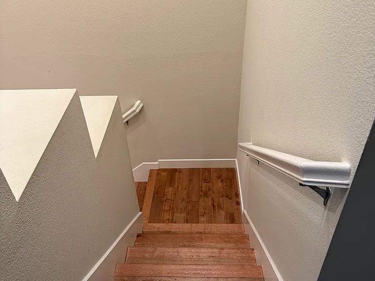 686 Willow St — Photo 15