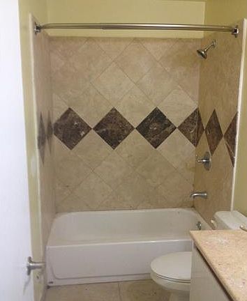 5th image of 1029 NW 27th Ct