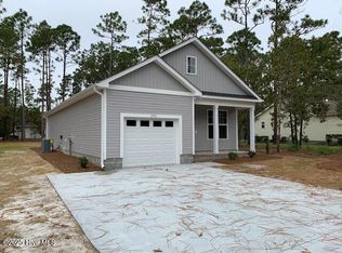 1771 Raeford Rd, Southport, NC 28461