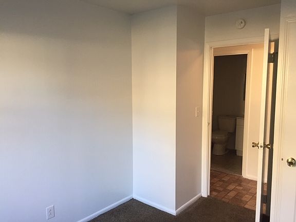 5th image of 6007 Sunwood Dr