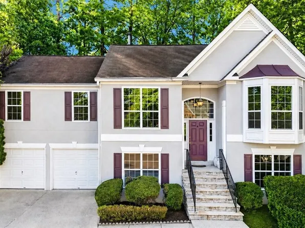 204 Five Iron Ct NW, Kennesaw, GA 30144