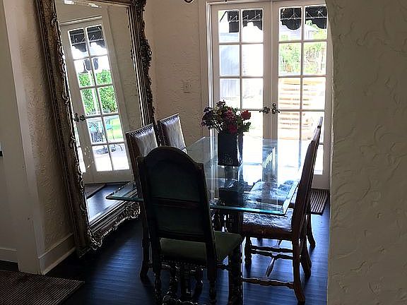 5th image of 217 Walton Blvd