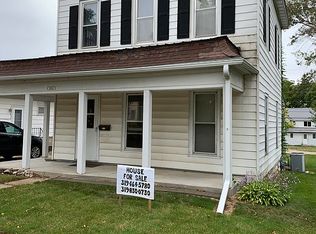 654 2nd St, Traer, IA 50675