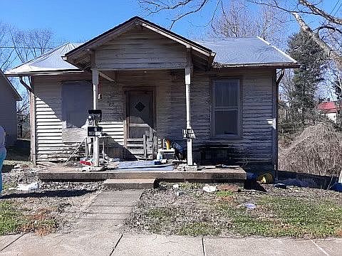 1st image of 422 N Brewer St