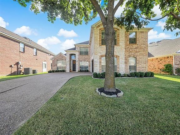2nd image of 404 Wentworth Dr