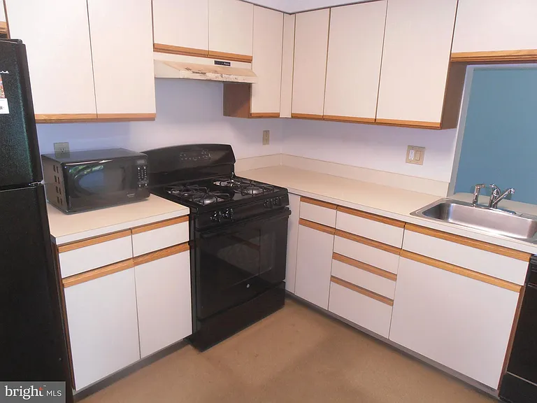 2907 Tarnbrook Dr #A — Photo 13