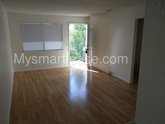 4th image of 292 E 49th St APT D