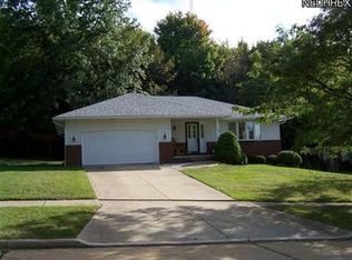 4511 Wood Thrush Dr, Parma, OH 44134