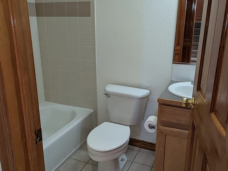 430 Belford St #C — Photo 20
